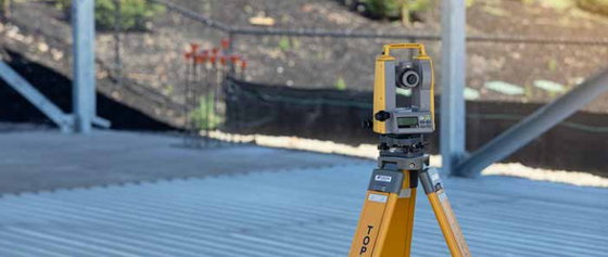 Model Topcon DT-300 Series Electronic Digital Theodolite 5 "/ 7" / 9" Topcon Theodolite