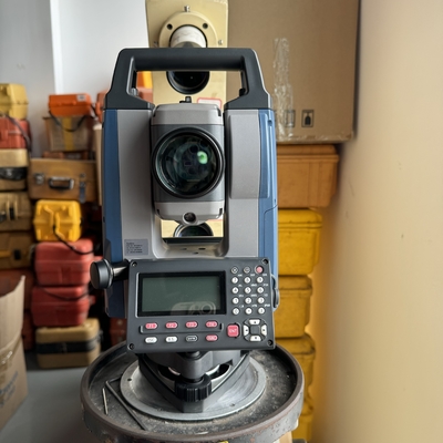 Used Sokkia total station IM101 1'' Minimum Display Total Station for Accurate Surveying 50000 Points Capacity 32GB USB Flash Memory
