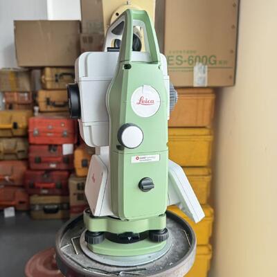 Leica TS03 Total Station with 1G Mass Data Storage, 0.6s Coarse Measurement, and IP66 Dust and Water Resistance
