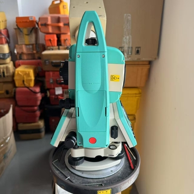 Ruide RTS-822R10M Total Station 1000m Non-prisma 2'' Nauwkeurigheid
