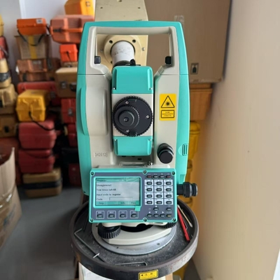 Ruide RTS-822R10M Total Station 2'' Nauwkeurigheid 1000m Non-Prisma Bereik