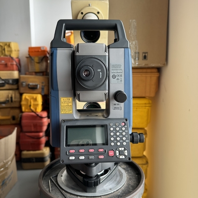 Gebruikte Sokkia totaalstation IM101 45mm Apertuur Totaalstation 5.3kg Vloeistof 2-assige Kantelsensor voor Civiele Techniek Projecten